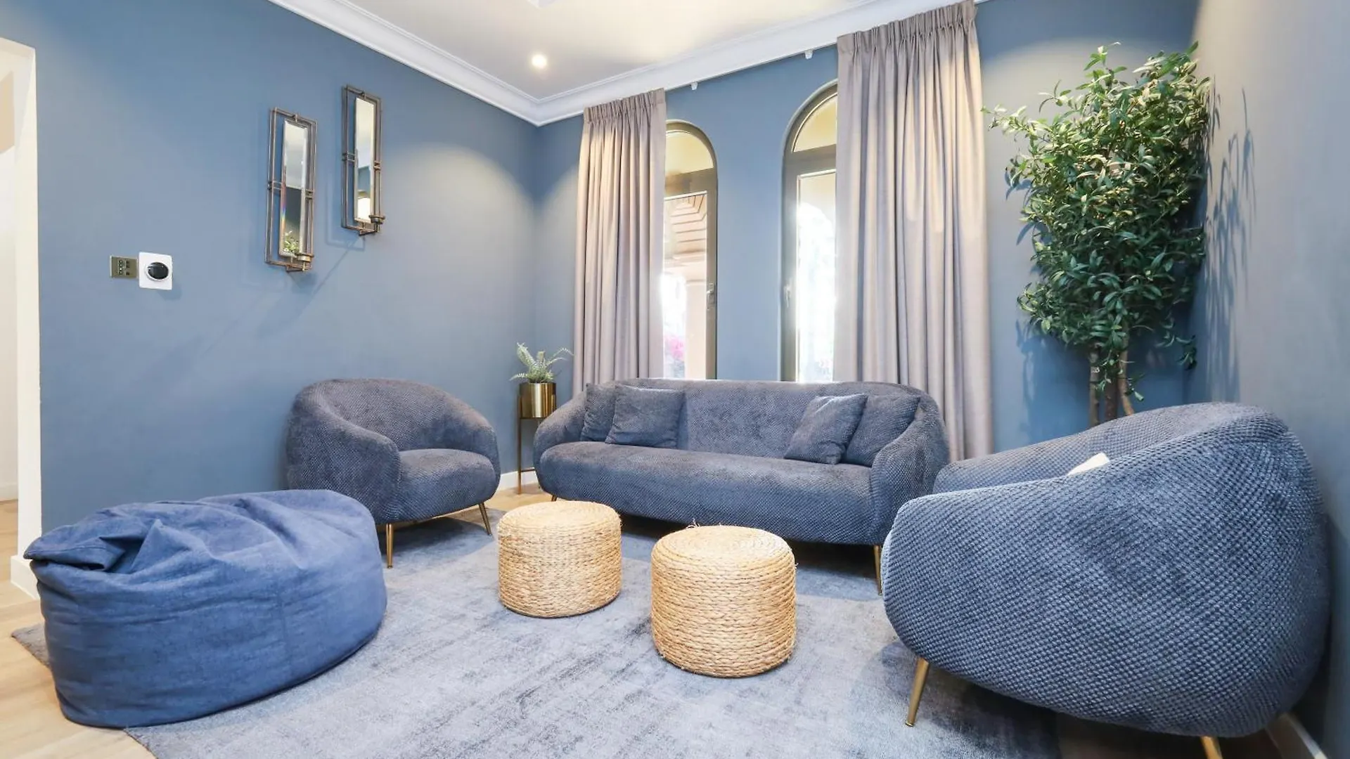 Luxury Villa In Palm Jumeirah Dubai