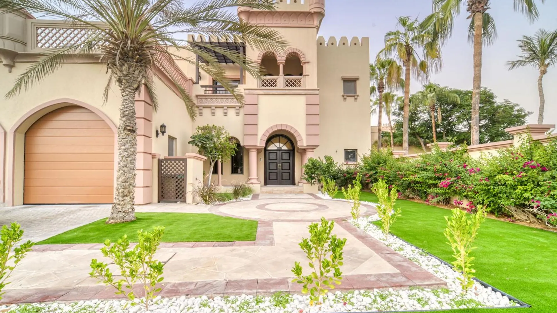 Luxury Villa In Palm Jumeirah Dubai 0*,
