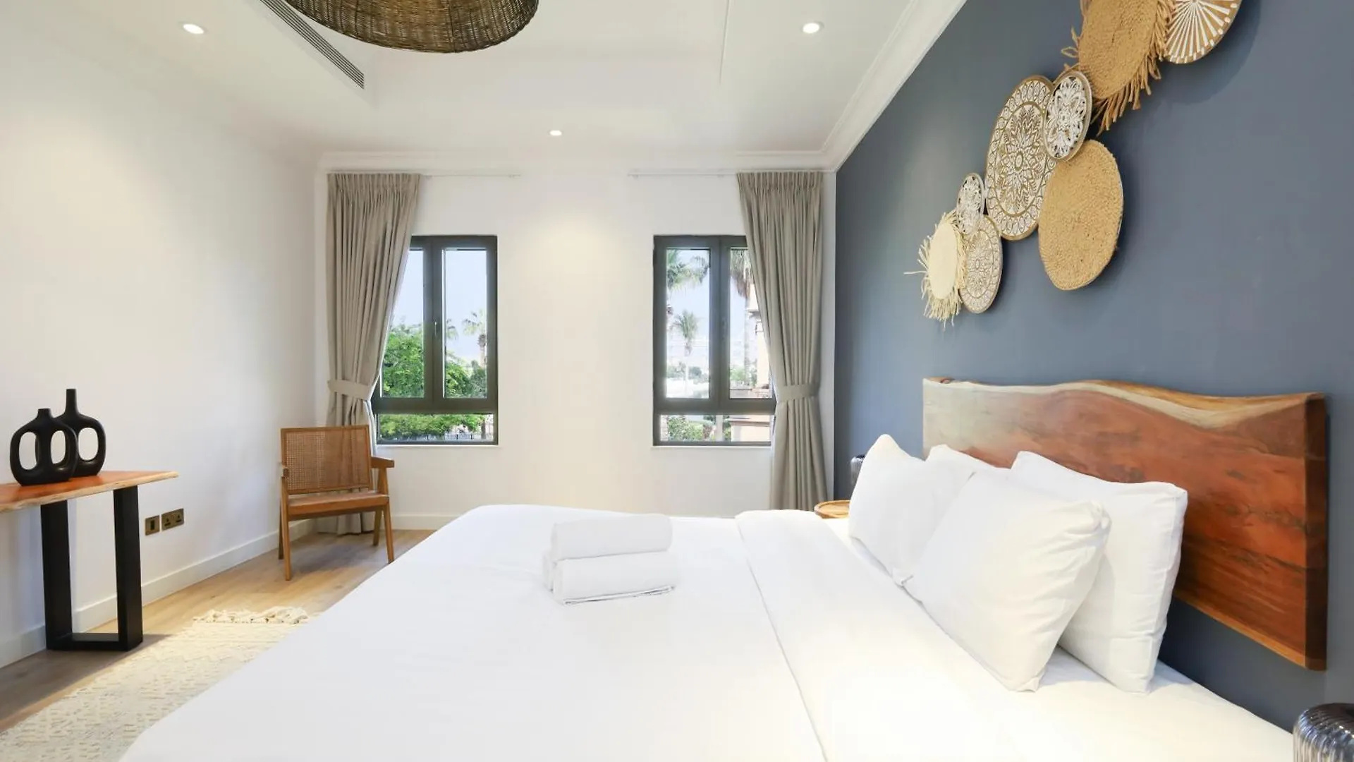 Luxury Villa In Palm Jumeirah Dubai 0*,  United Arab Emirates