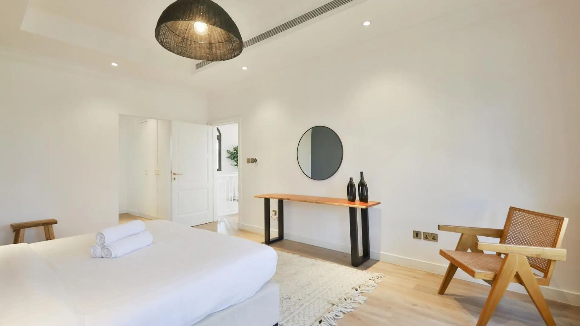 Luxury Villa In Palm Jumeirah Dubai