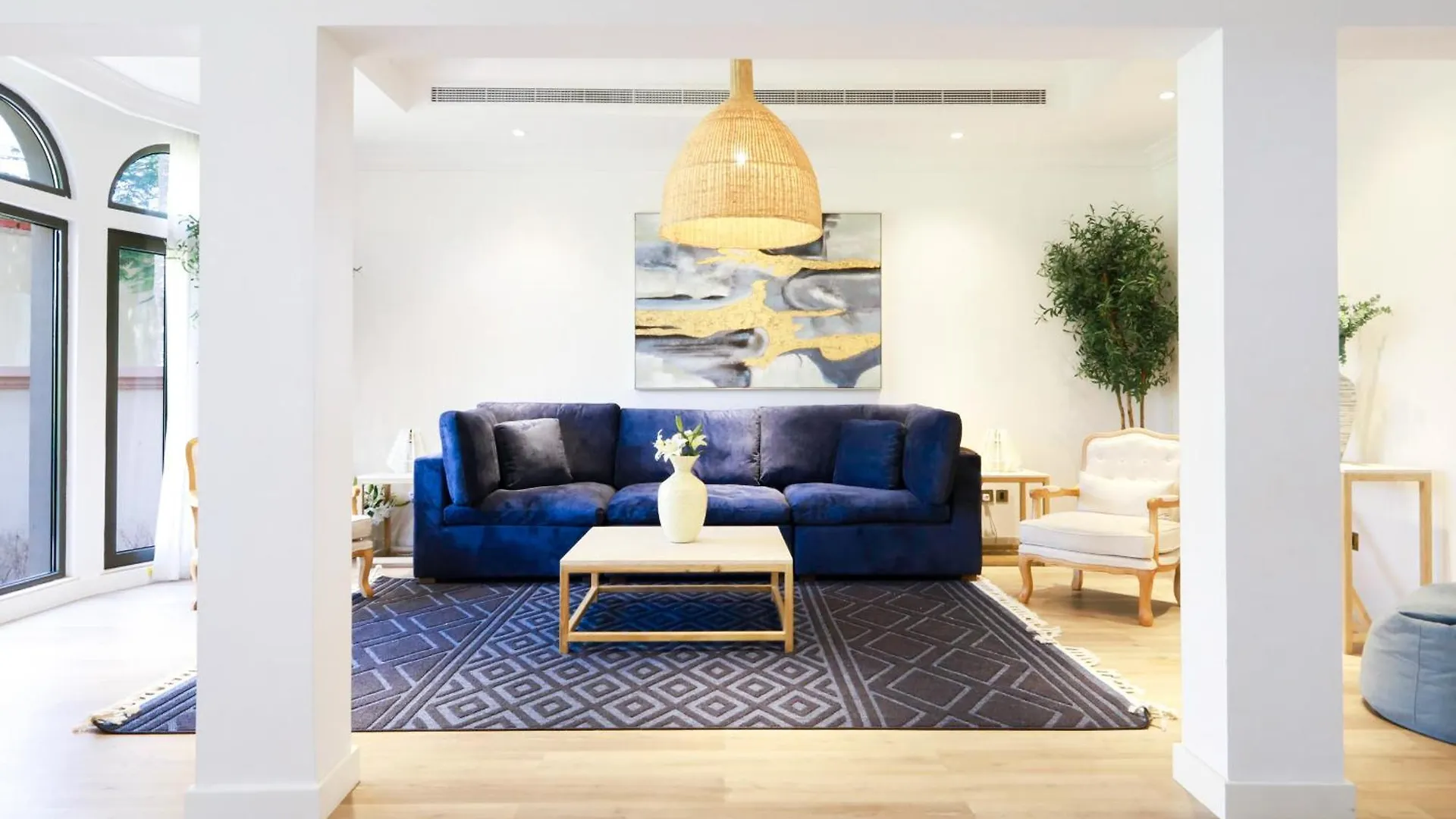 Luxury Villa In Palm Jumeirah Dubai